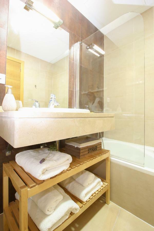 Apartamento San Julian Séville Extérieur photo